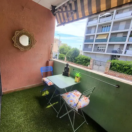 Air Conditioned 270m From * Saint-Raphael (Var)