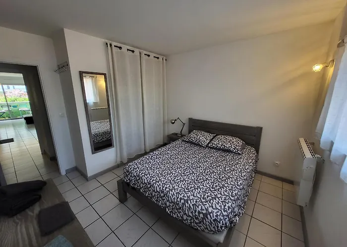 Air Conditioned 270m From